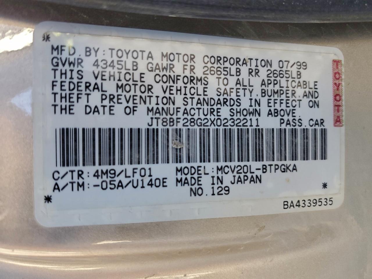 1999 LEXUS ES 300 photo 37