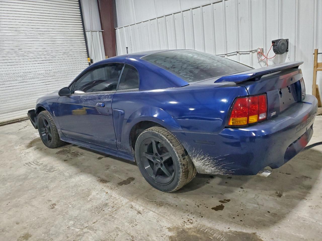 2001 FORD MUSTANG COBRA SVT photo 3