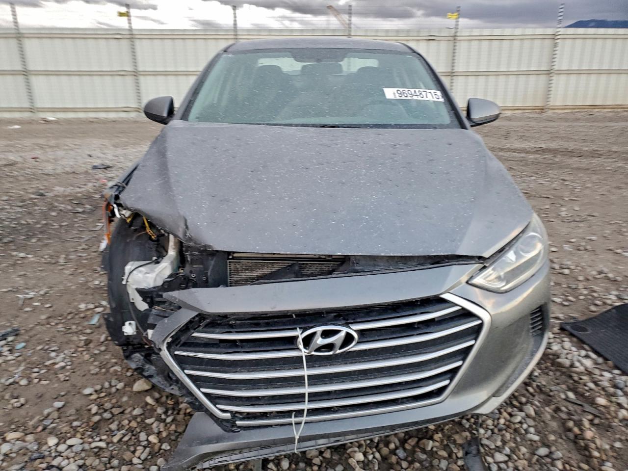 2018 HYUNDAI ELANTRA photo 9