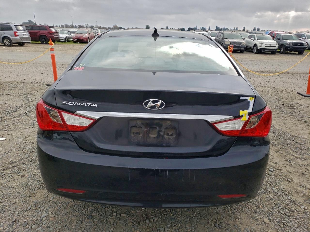 2011 HYUNDAI SONATA GLS photo 16
