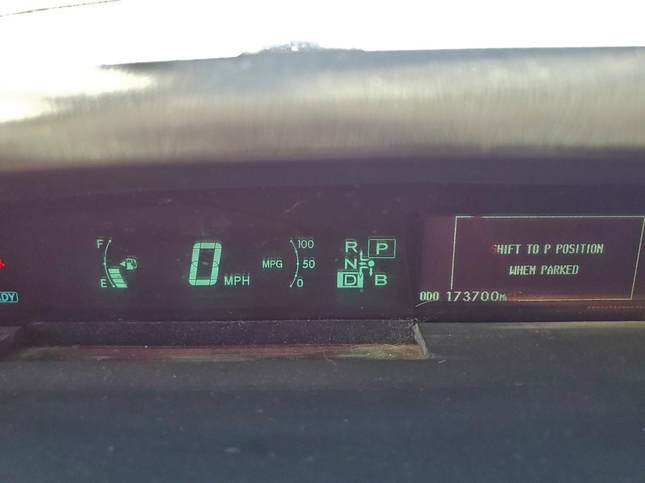 2014 TOYOTA PRIUS photo 9