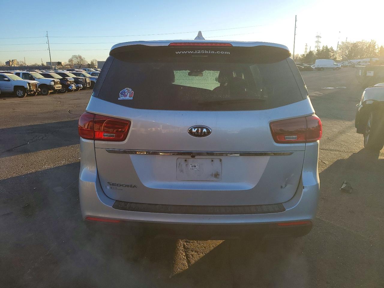 2019 KIA SEDONA LX photo 16