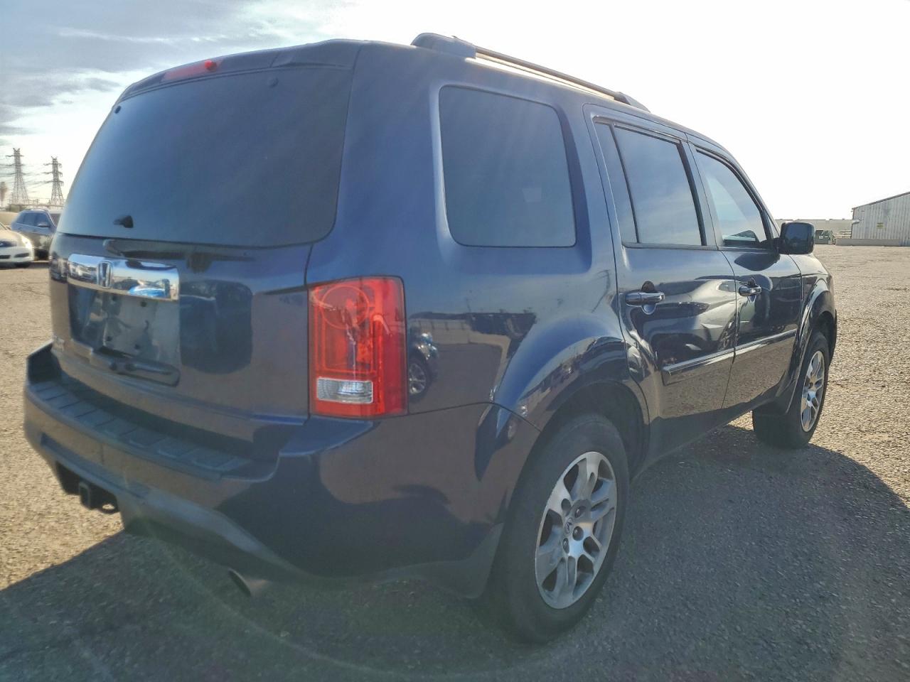 2013 HONDA PILOT EX photo 3