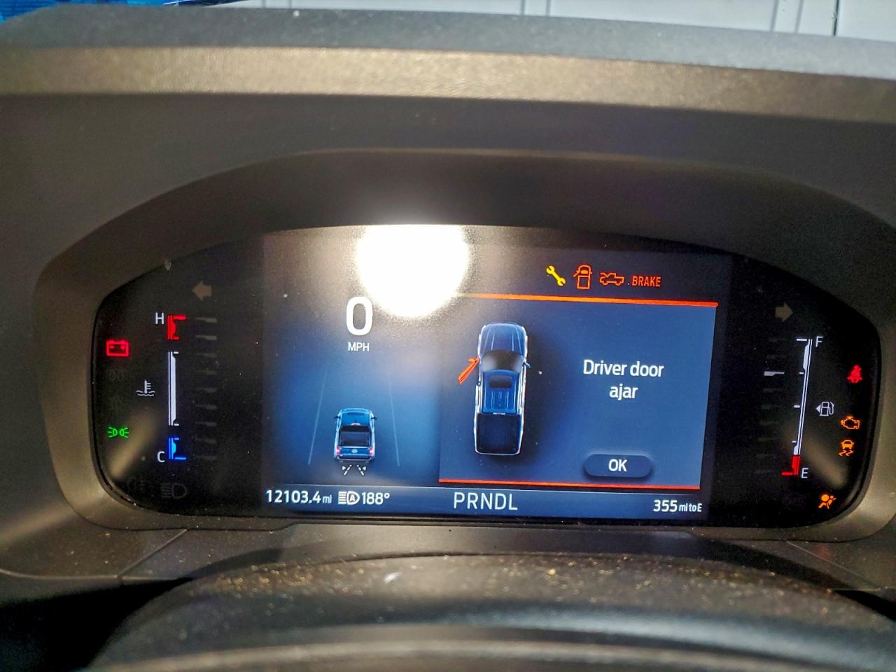 2025 FORD MAVERICK XL photo 17