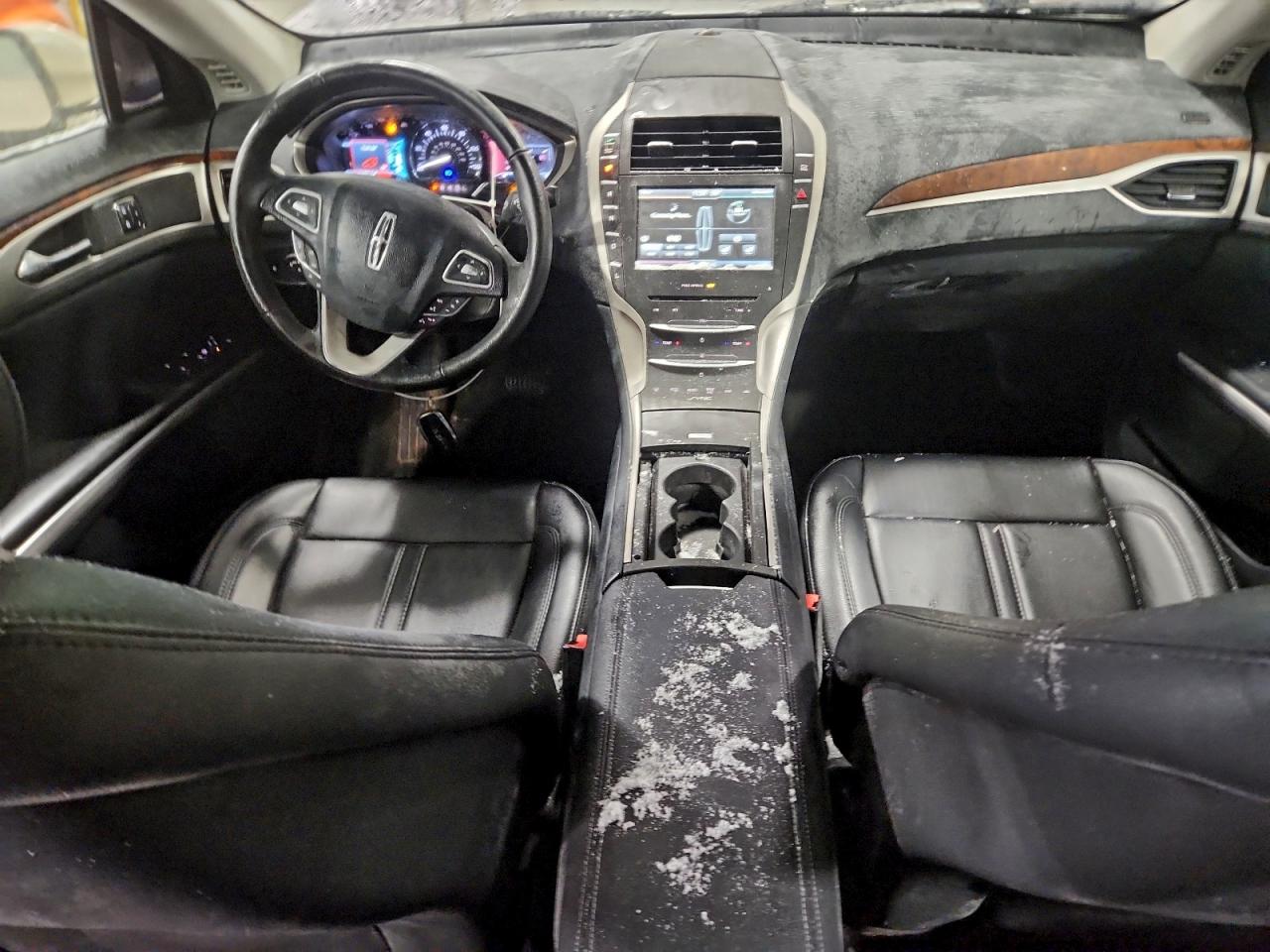 2016 LINCOLN MKZ HYBRID photo 15