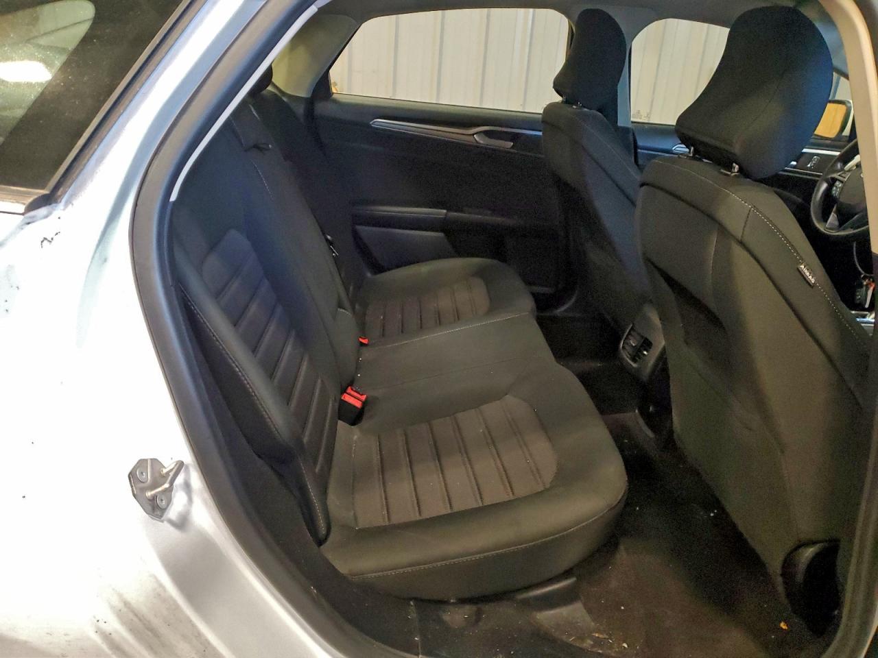 2019 FORD FUSION SE photo 19