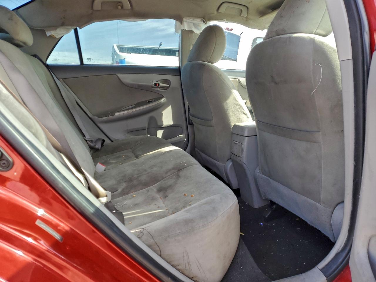 2010 TOYOTA COROLLA BASE photo 19