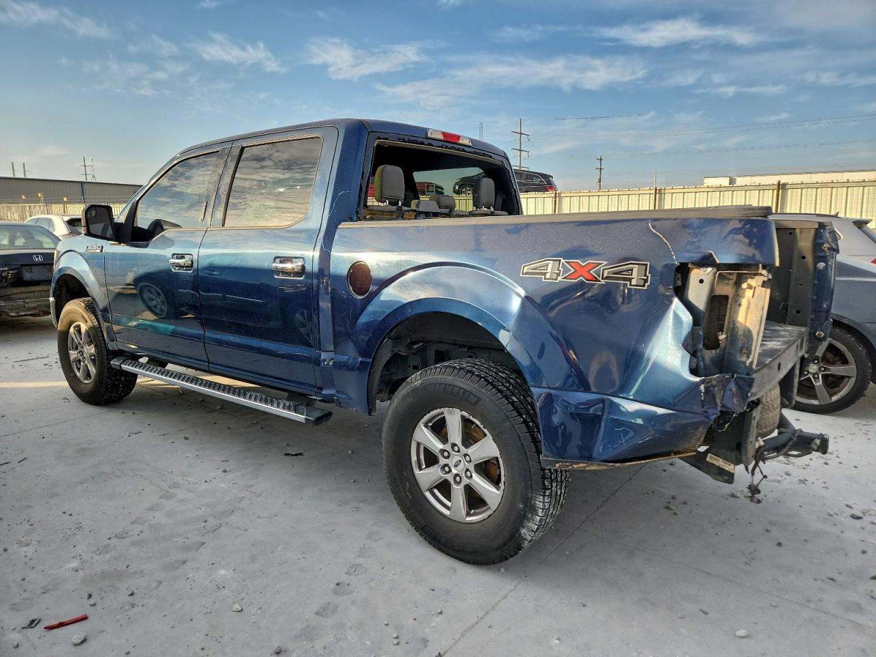 2019 FORD F150 SUPERCREW photo 2