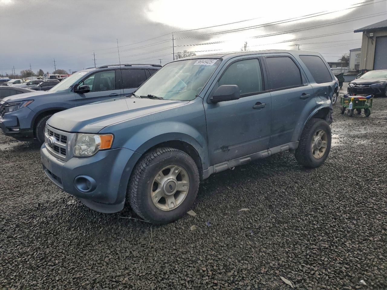 2010 FORD ESCAPE
