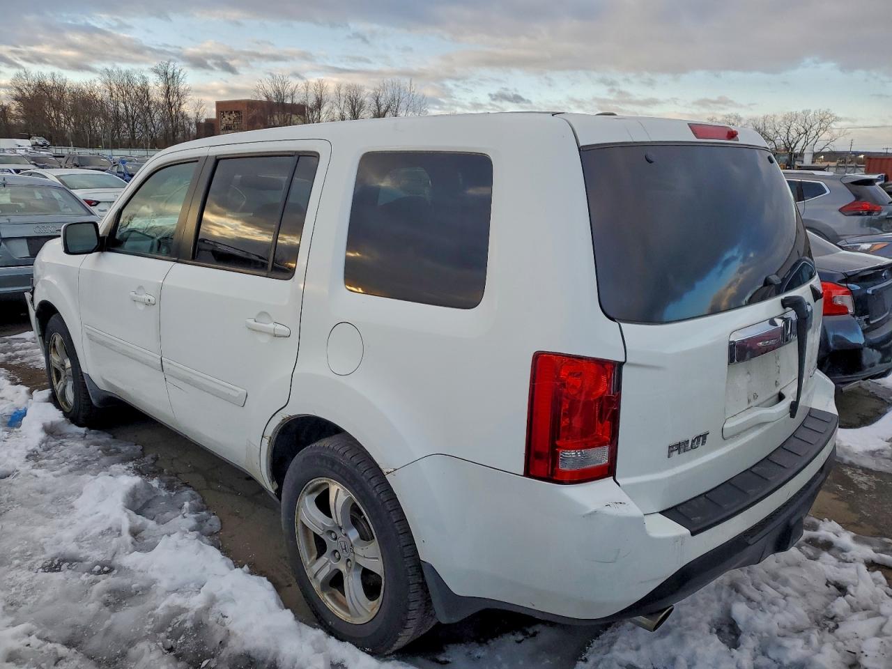 2012 HONDA PILOT EXL photo 2
