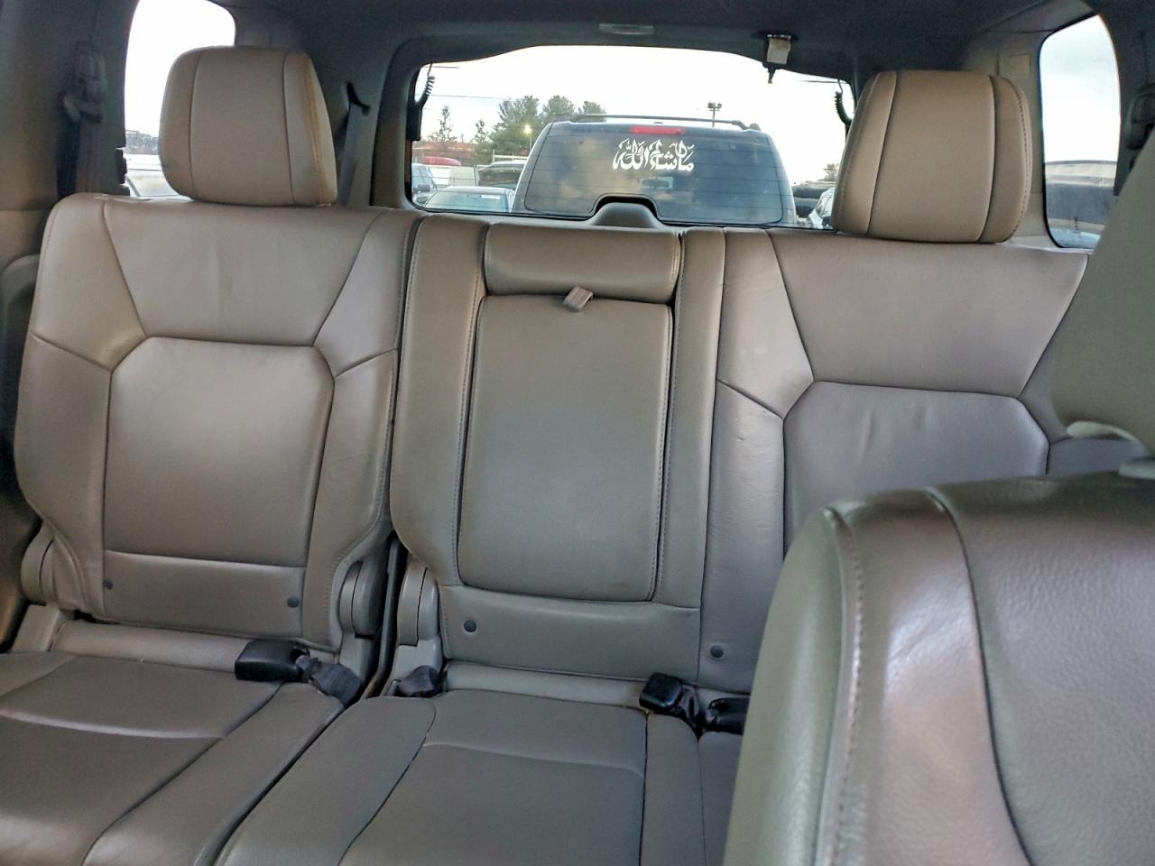 2012 HONDA PILOT EXL photo 10