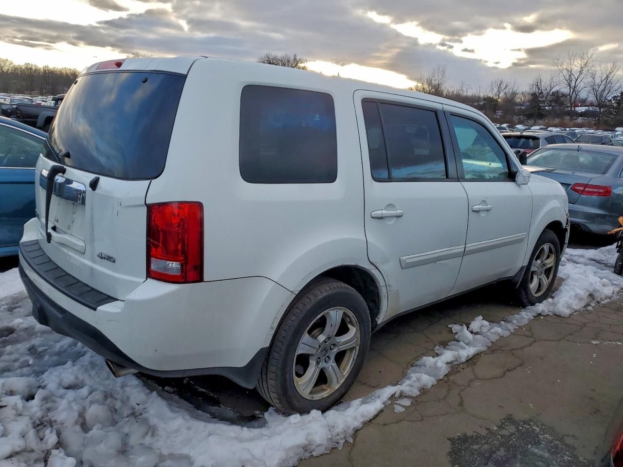 2012 HONDA PILOT EXL photo 3