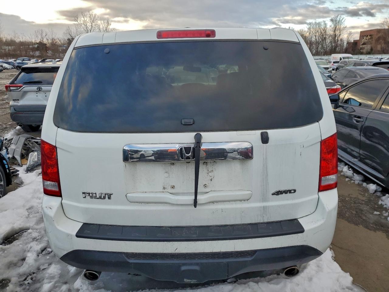 2012 HONDA PILOT EXL photo 6
