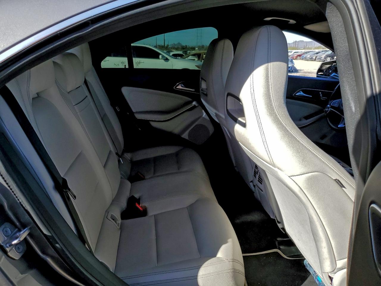 2018 MERCEDES-BENZ CLA 250 photo 19