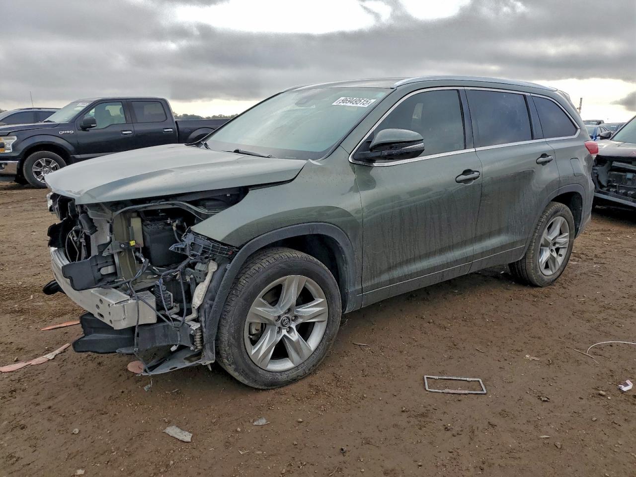 2019 TOYOTA HIGHLANDER
