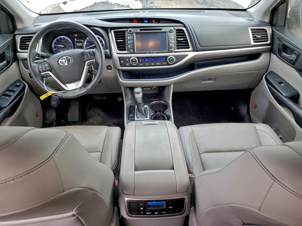 2019 TOYOTA HIGHLANDER LIMITED photo 15