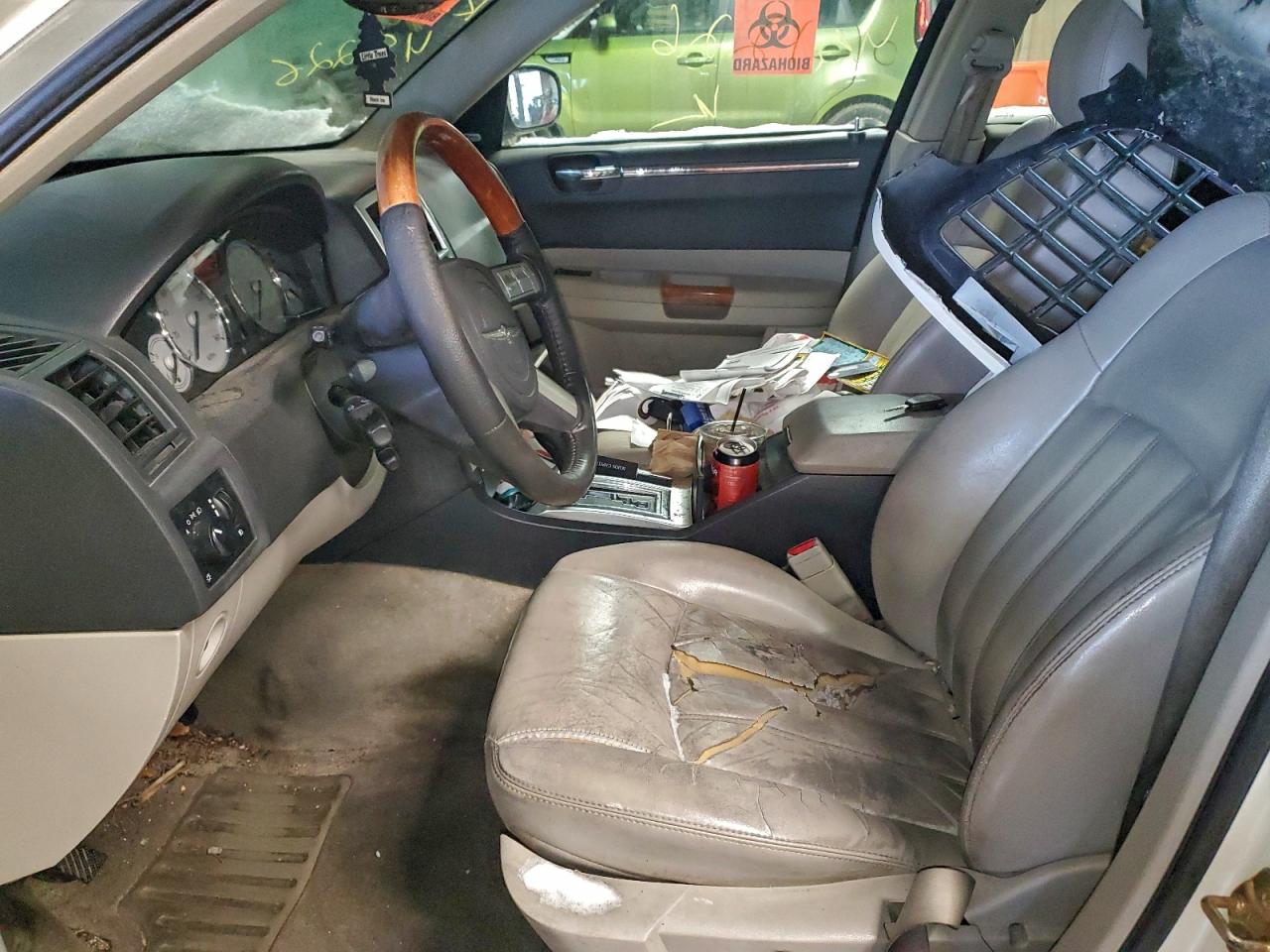 2006 CHRYSLER 300C photo 7