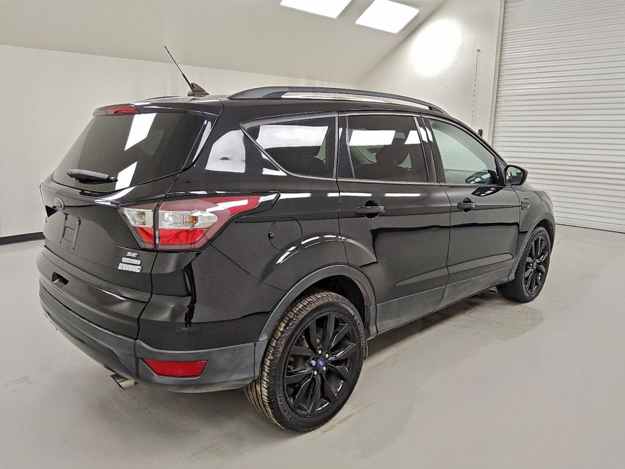 2018 FORD ESCAPE SE photo 7
