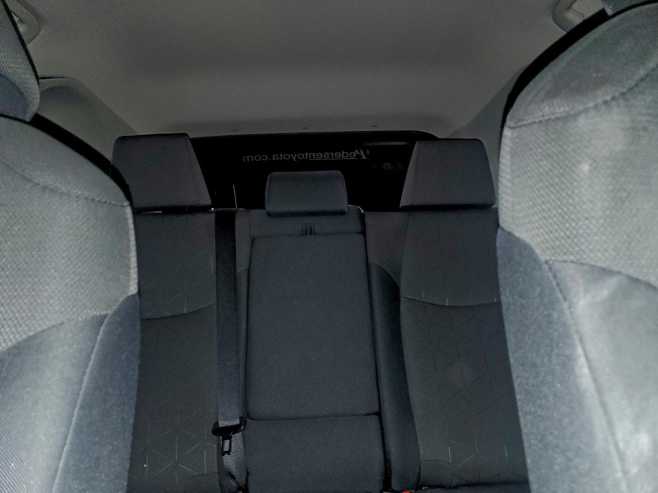 2024 TOYOTA RAV4 XLE photo 10