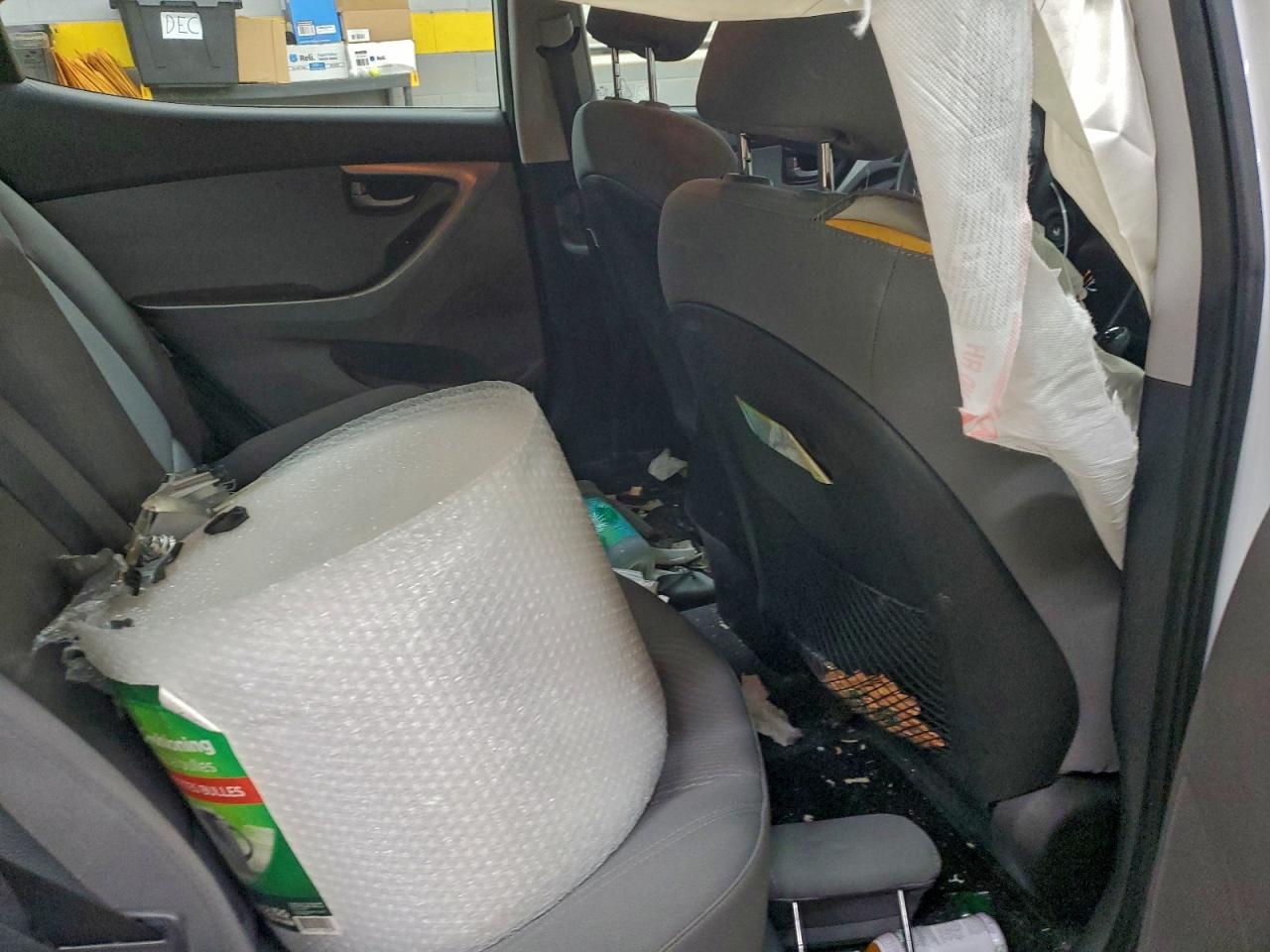 2015 HYUNDAI ELANTRA SE photo 10