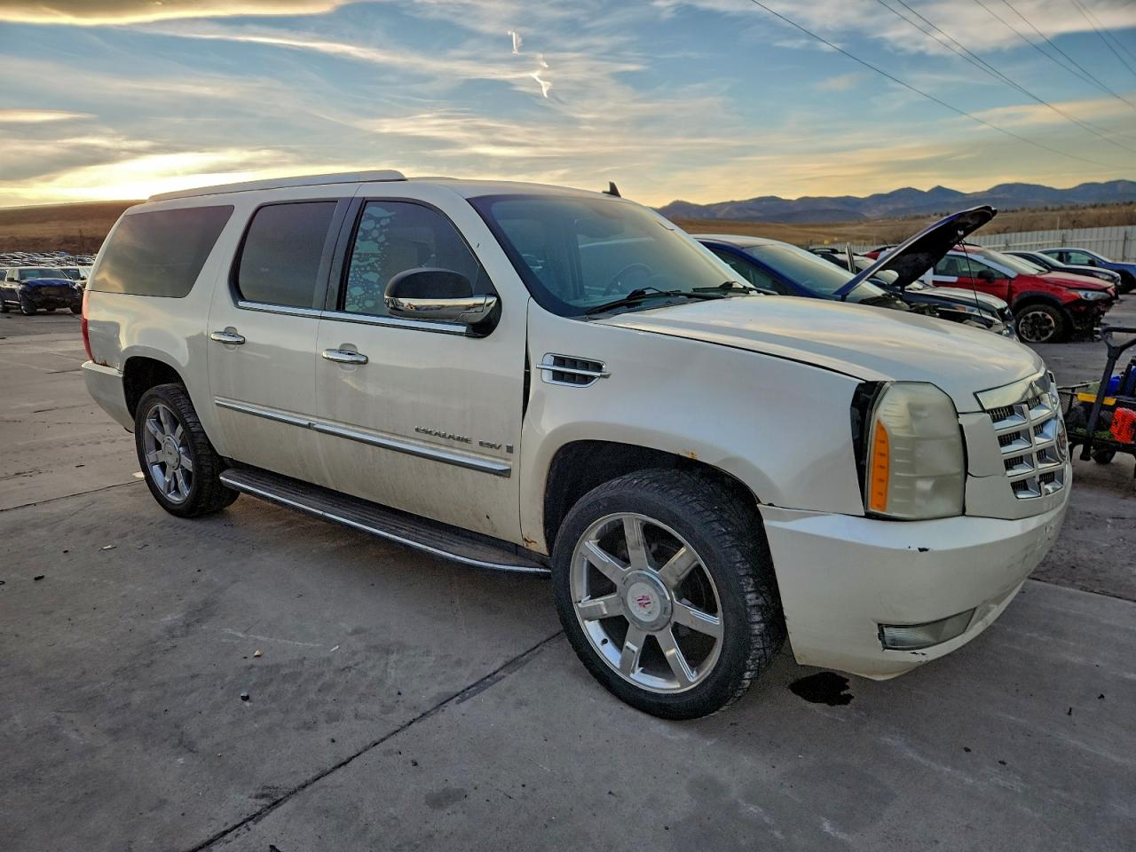 2008 CADILLAC ESCALADE ESV photo 4