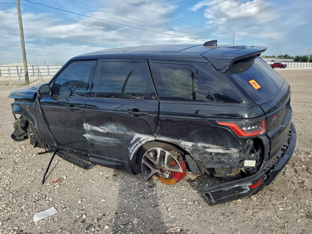 2021 LAND ROVER RANGE ROVER SPORT HSE DYNAMIC photo 2