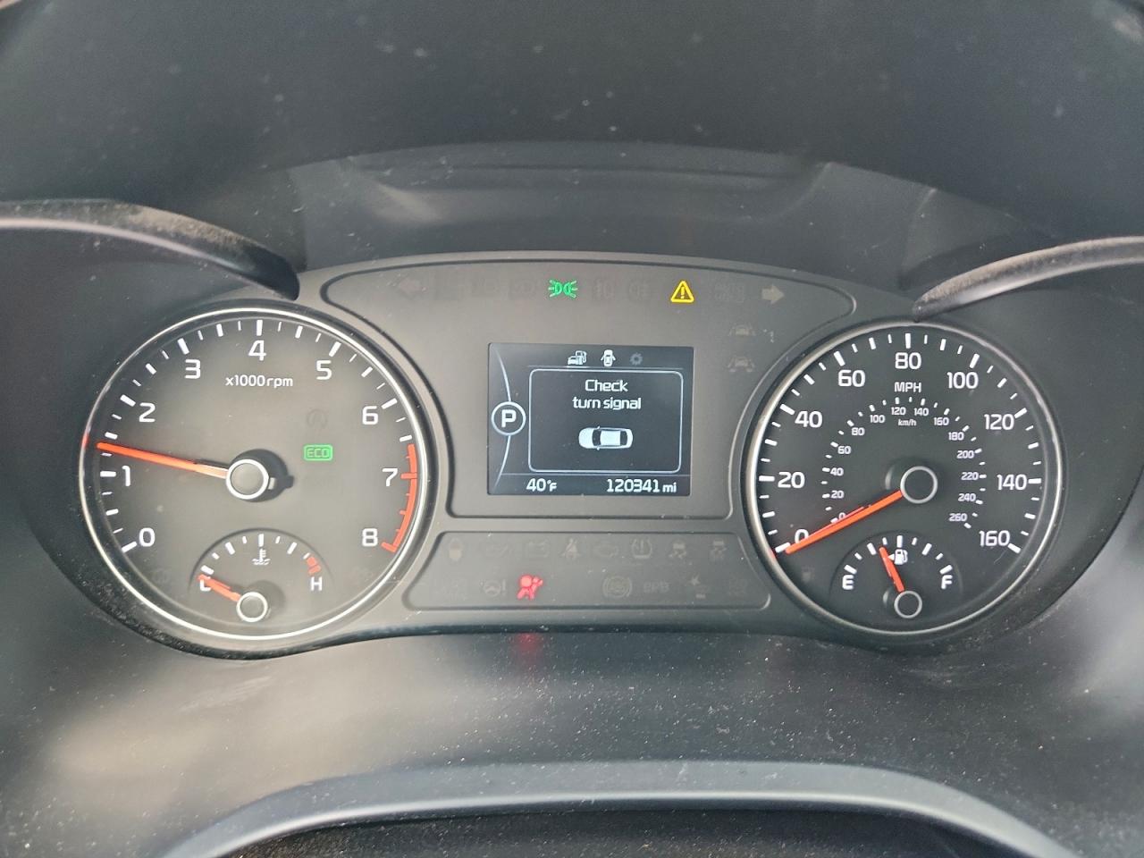 2016 KIA OPTIMA LX photo 25