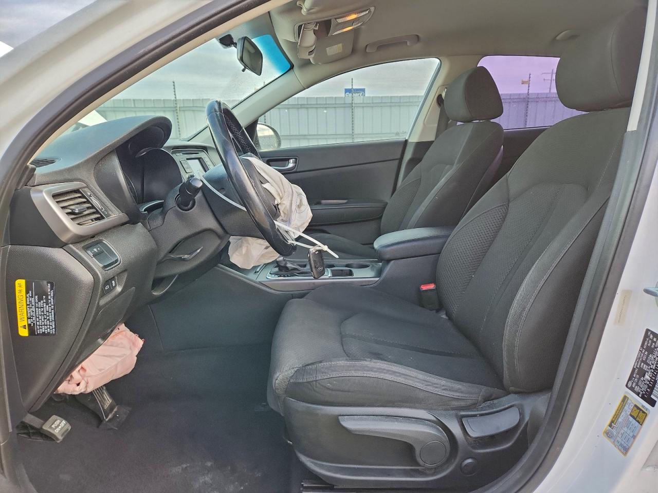 2016 KIA OPTIMA LX photo 19