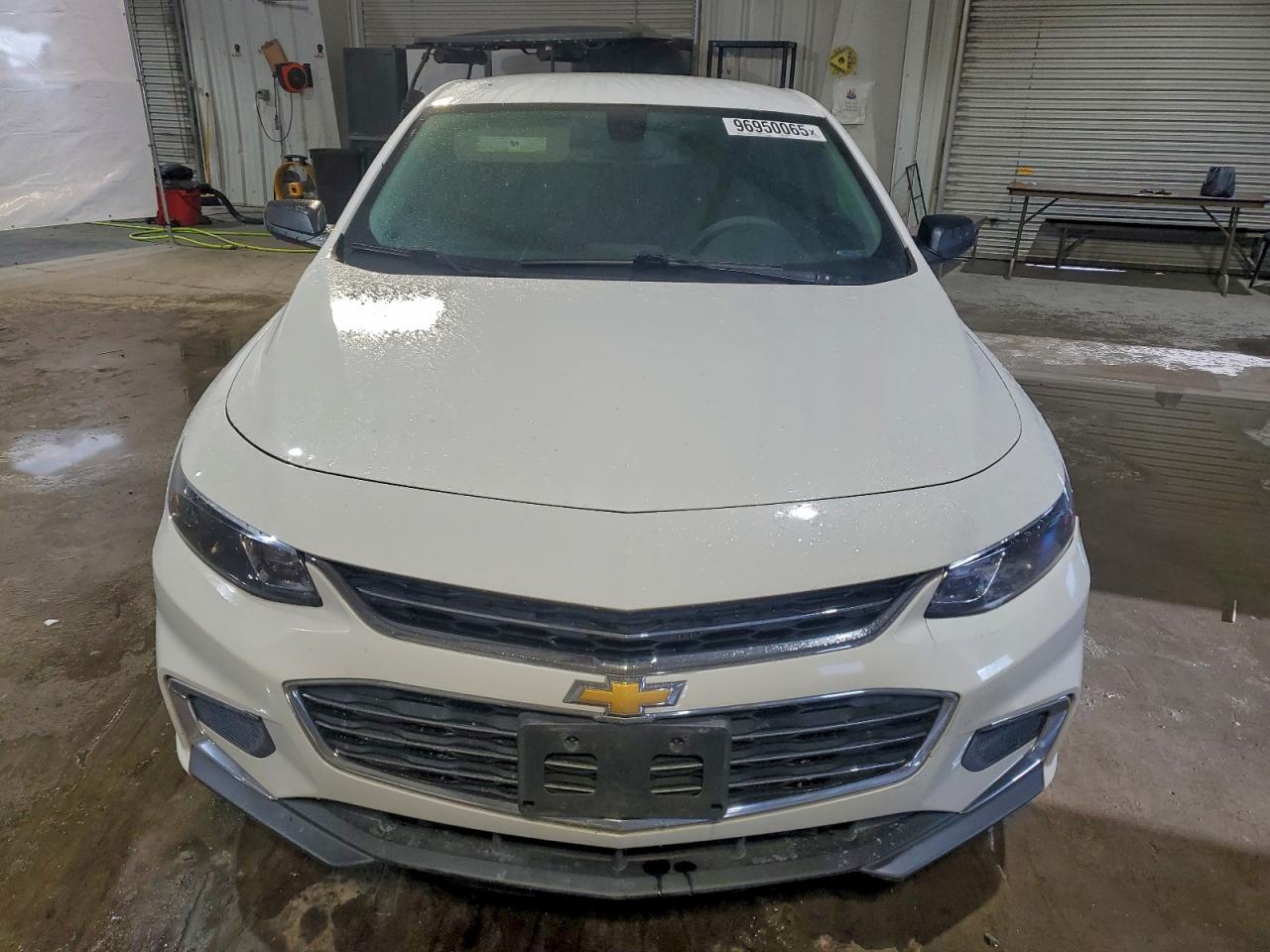 2018 CHEVROLET MALIBU LS photo 5