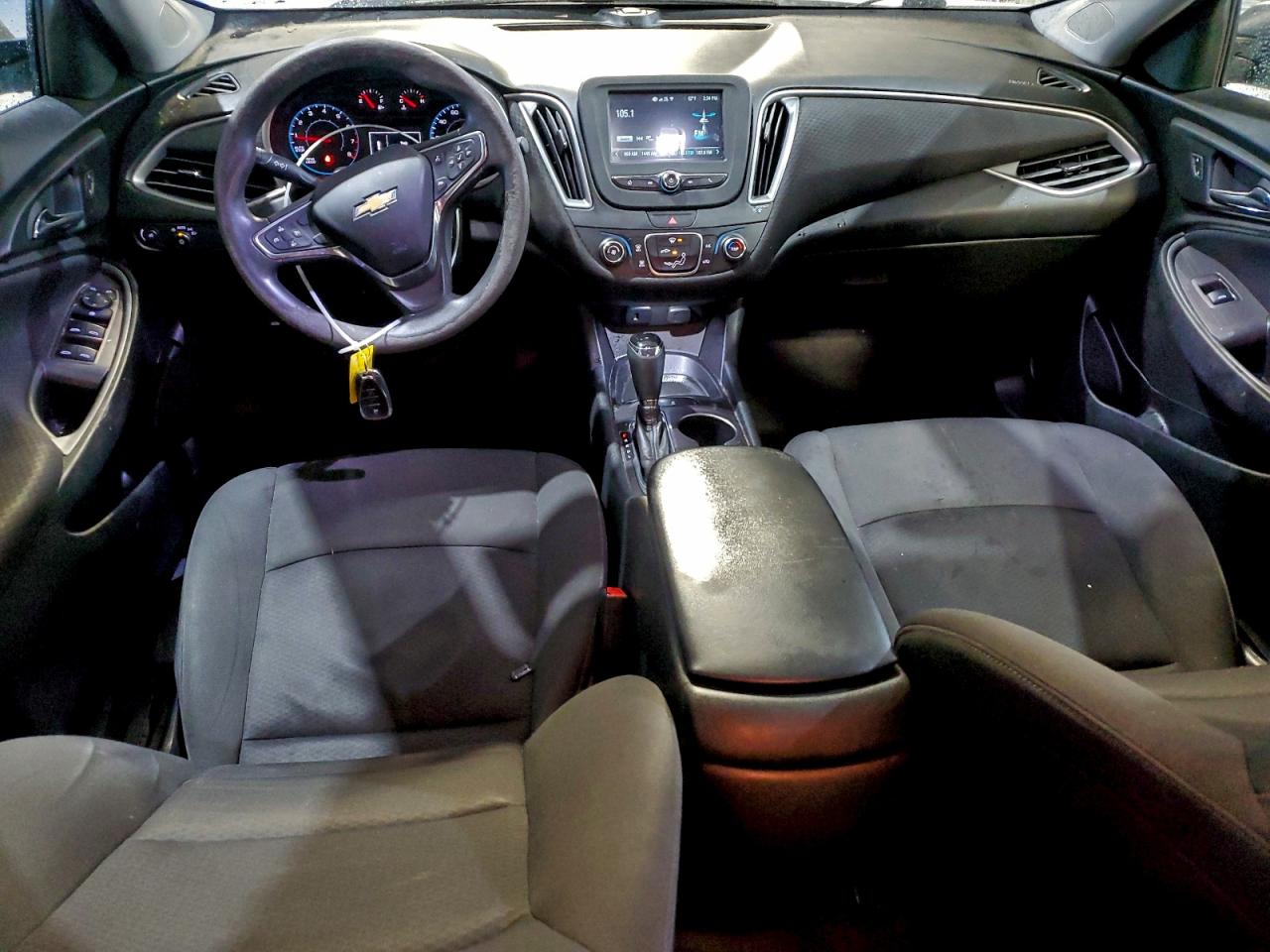 2018 CHEVROLET MALIBU LS photo 8