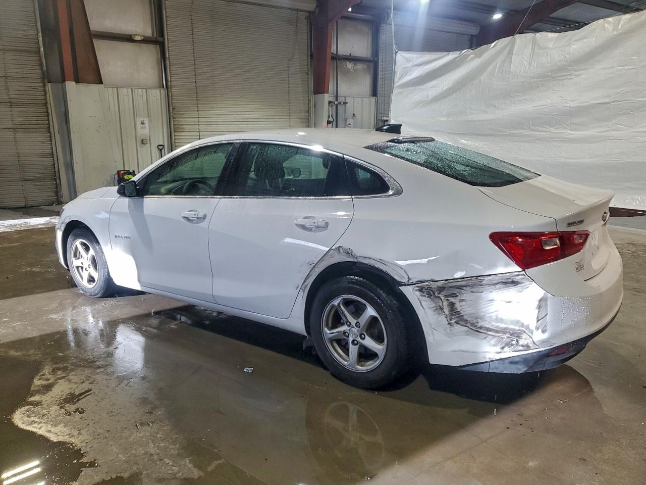 2018 CHEVROLET MALIBU LS photo 2
