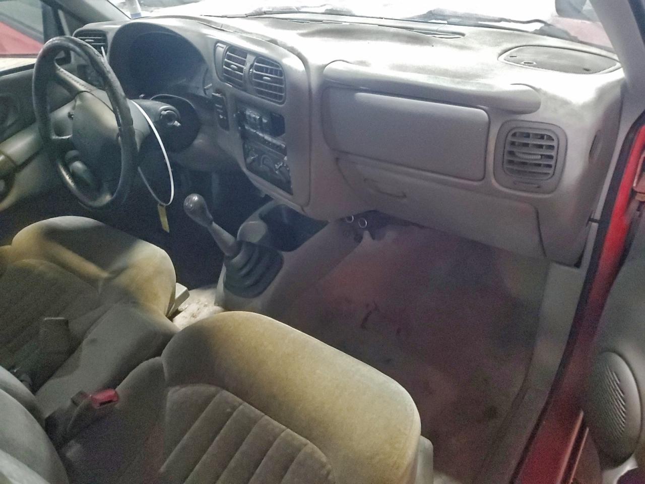 2000 CHEVROLET S TRUCK S10 photo 8