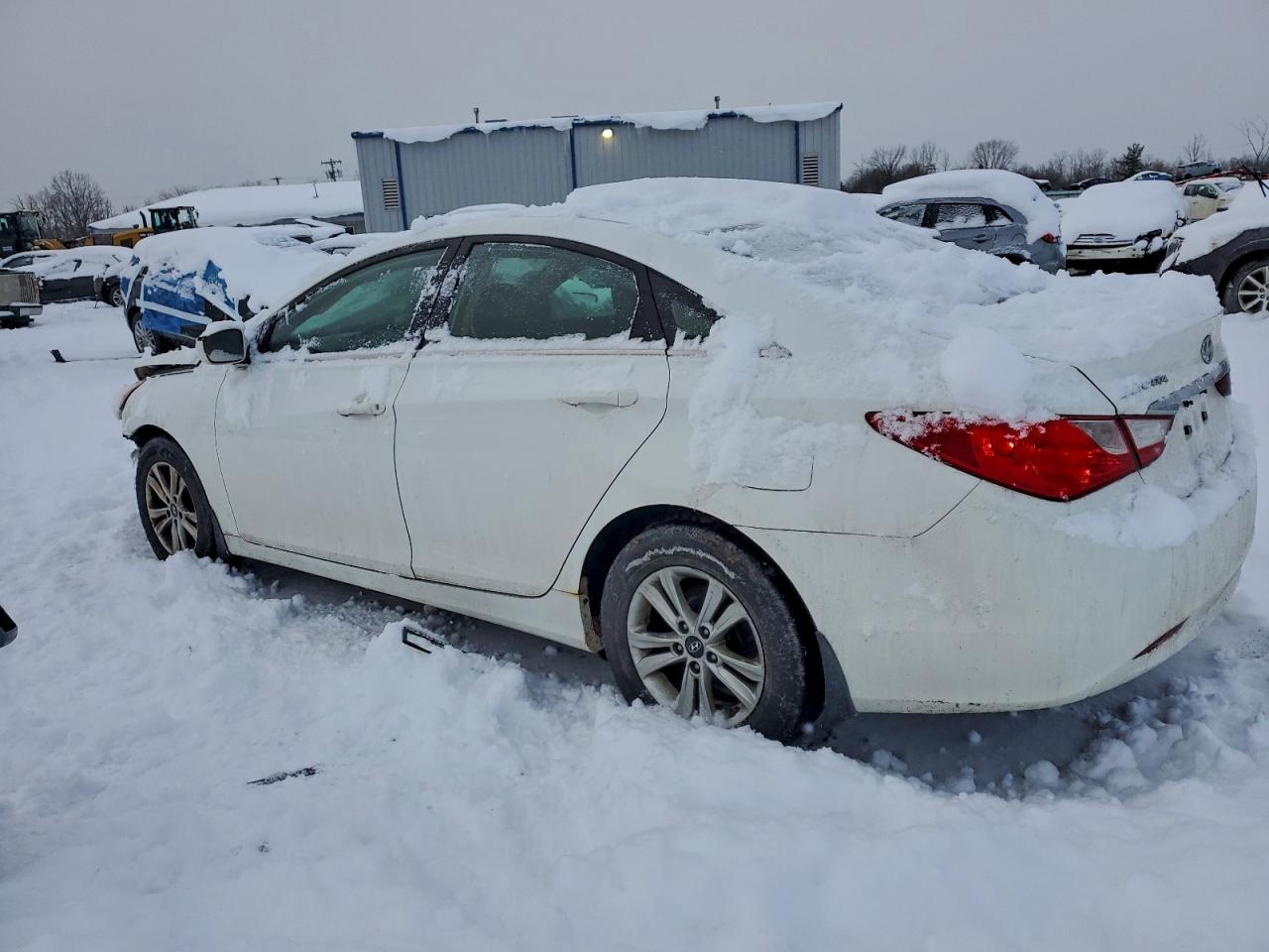 2013 HYUNDAI SONATA GLS photo 2