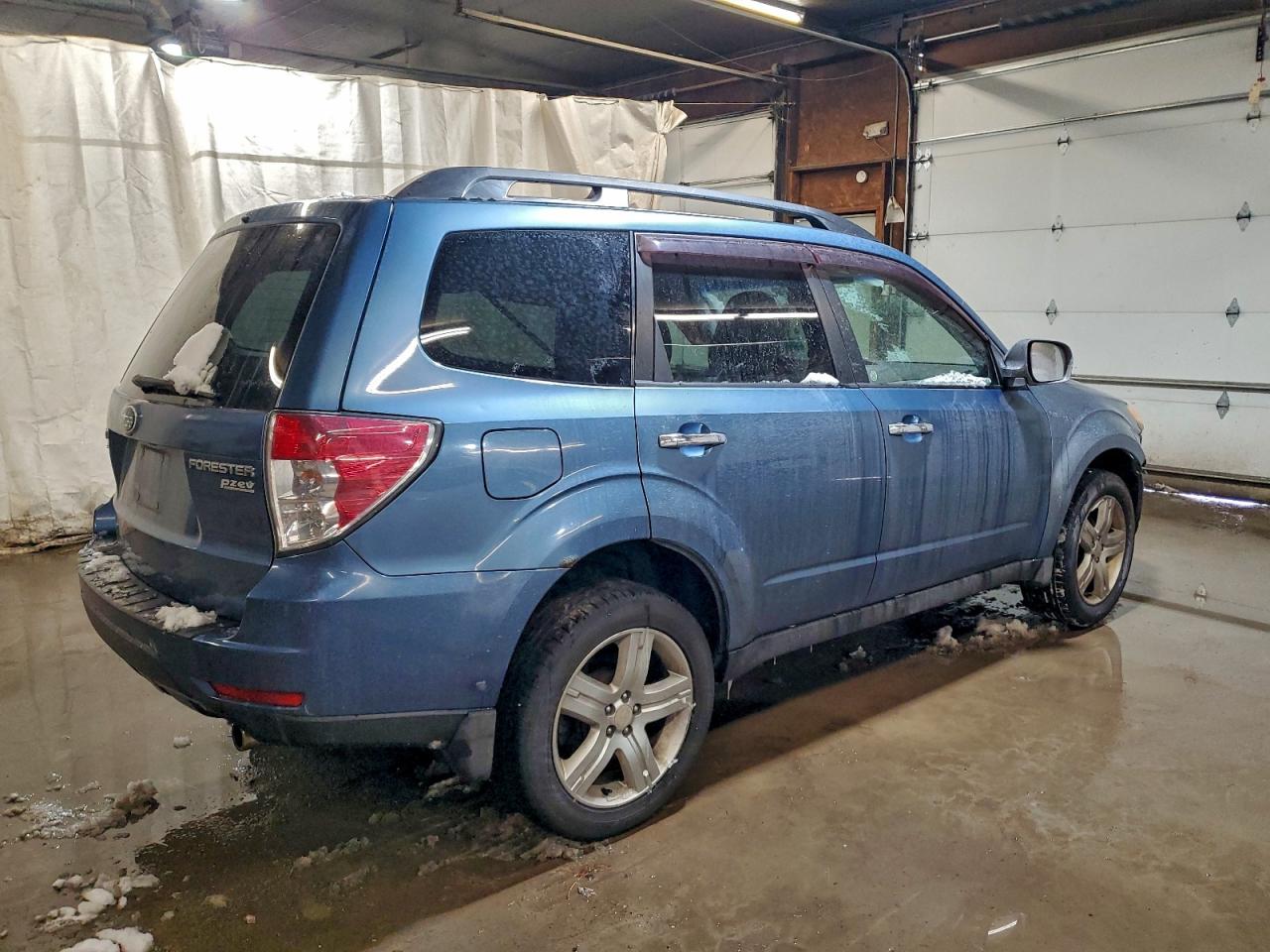 2010 SUBARU FORESTER 2.5X PREMIUM photo 3