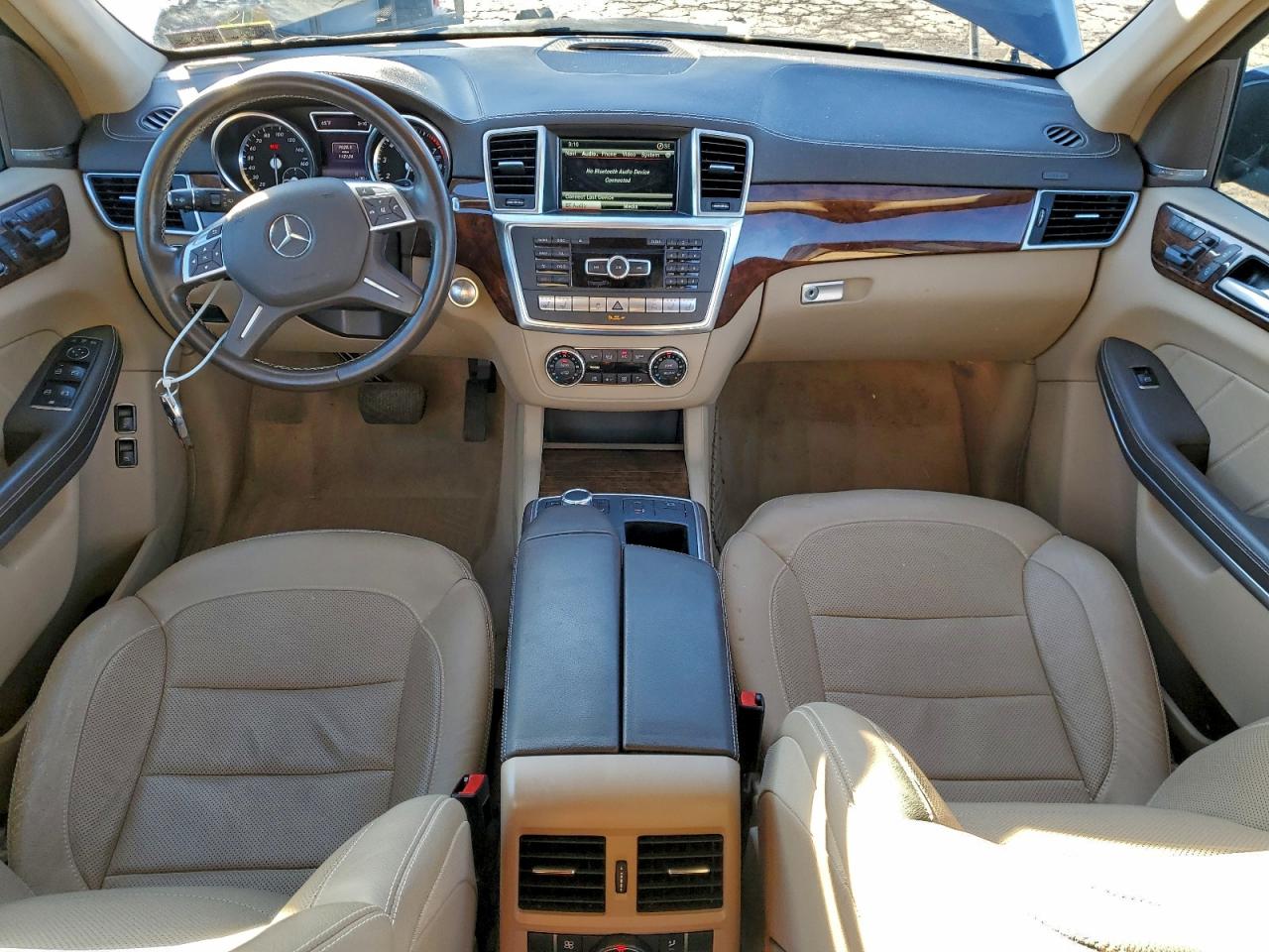 2015 MERCEDES-BENZ GL 550 4MATIC photo 8