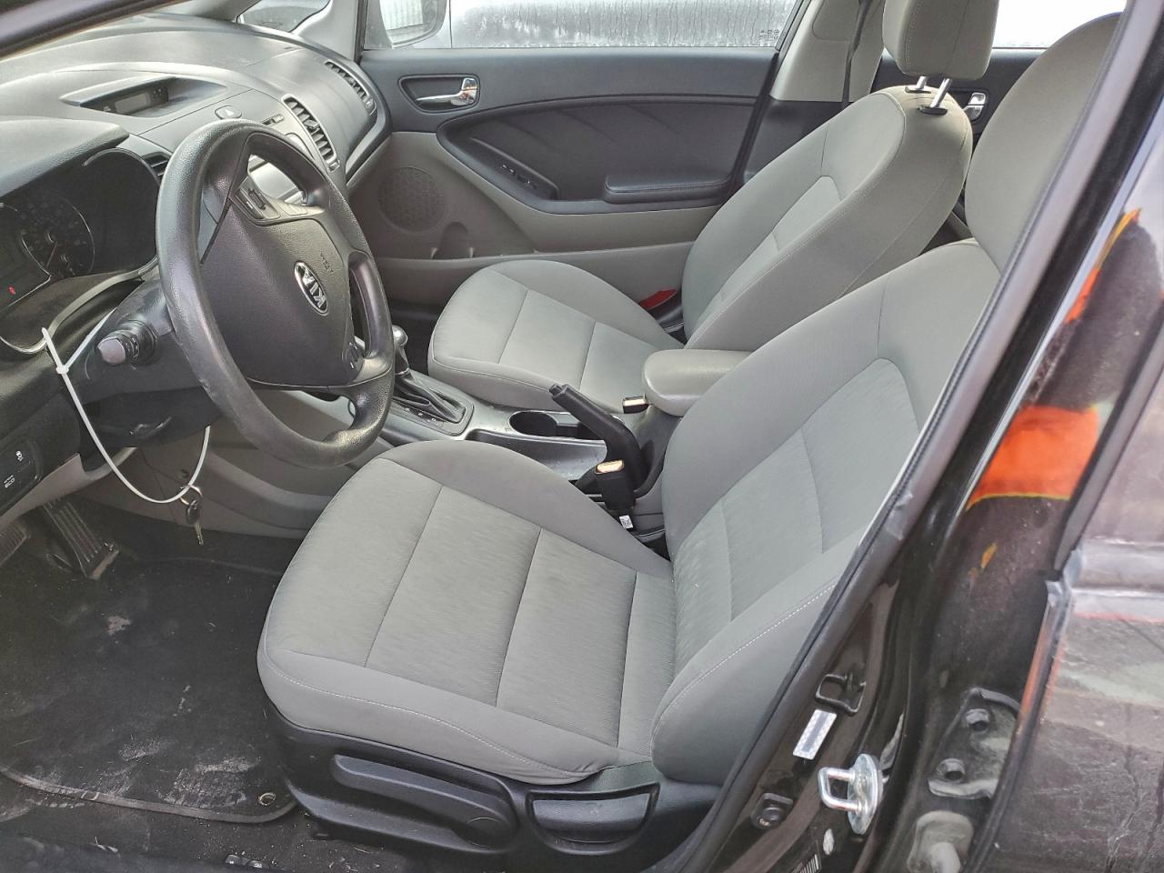 2015 KIA FORTE LX photo 7