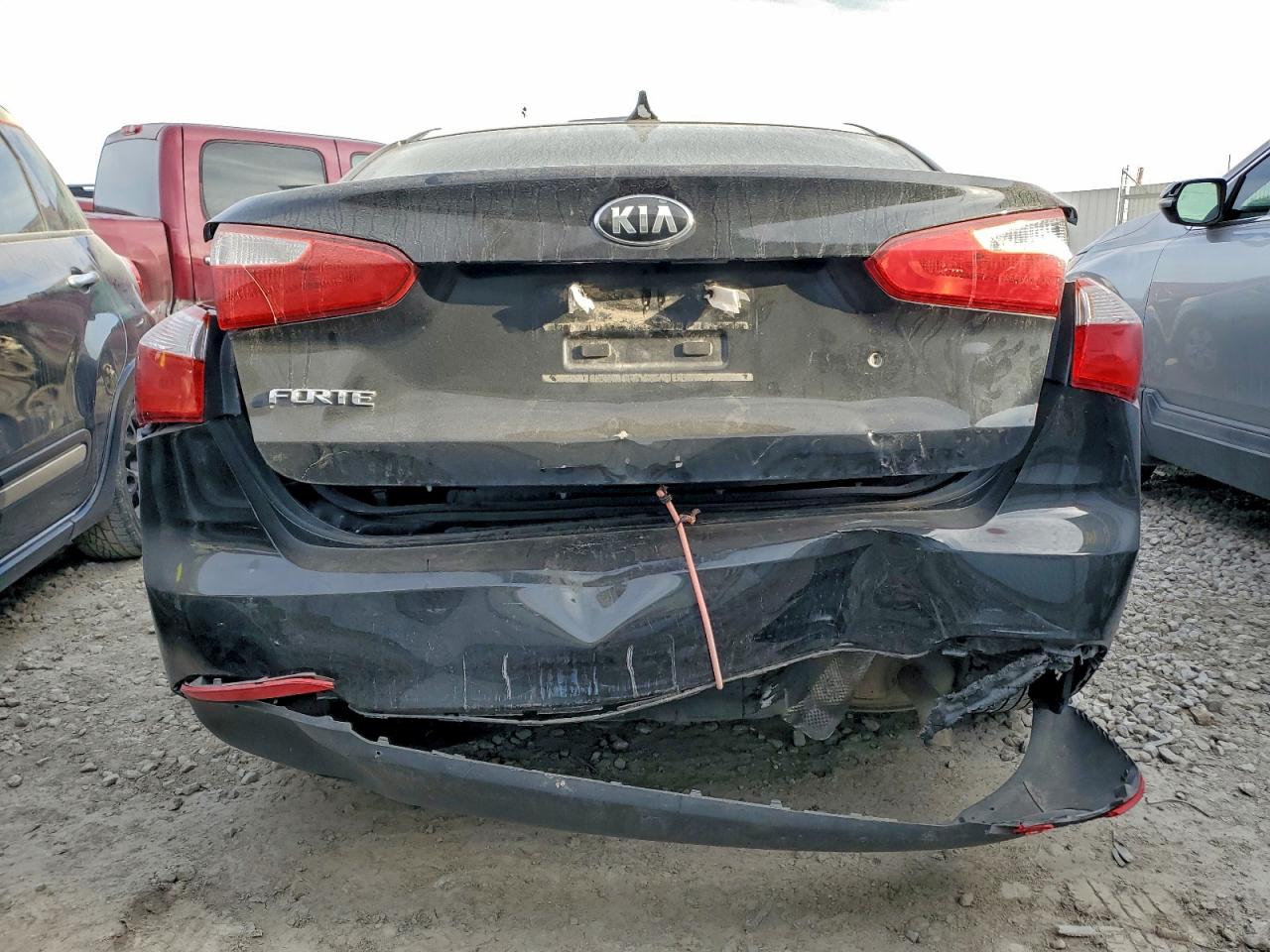 2015 KIA FORTE LX photo 6