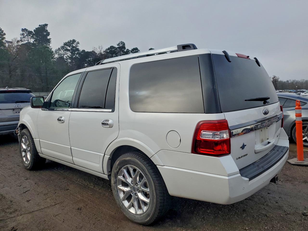 2015 FORD EXPEDITION LIMITED photo 2
