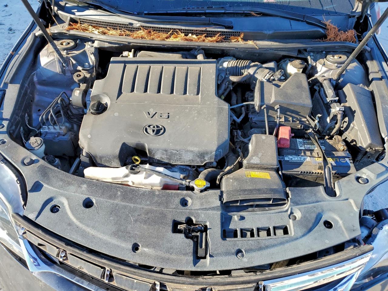 2013 TOYOTA AVALON BASE photo 11