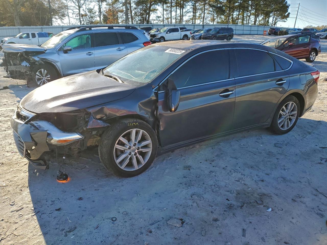 2013 TOYOTA AVALON