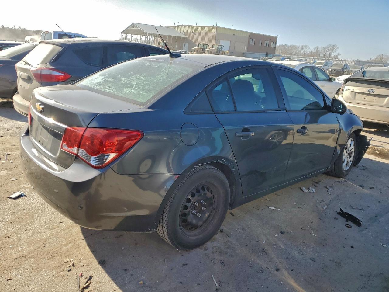 2013 CHEVROLET CRUZE LS photo 3