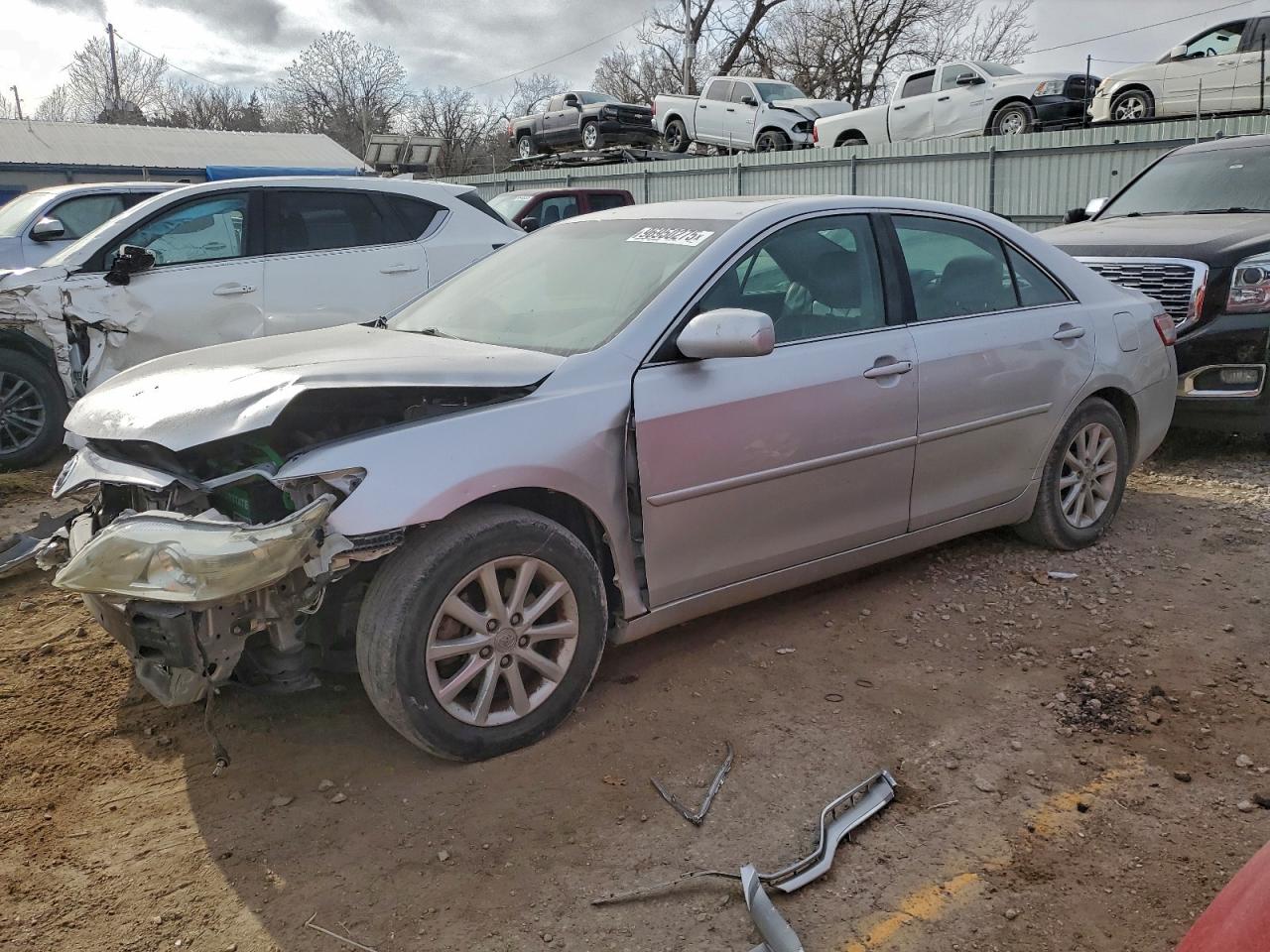 2011 TOYOTA CAMRY
