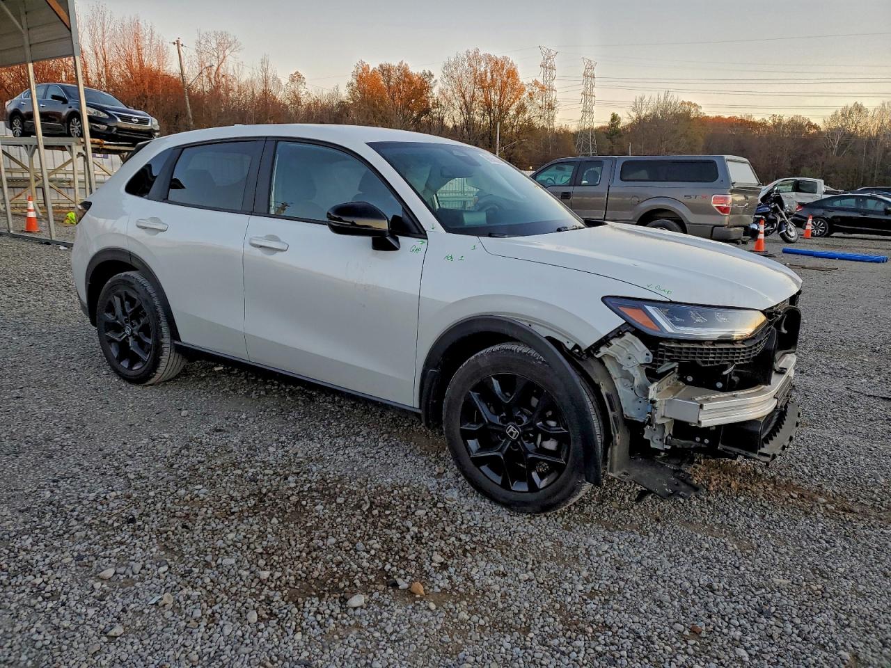 2024 HONDA HR-V SPORT photo 4