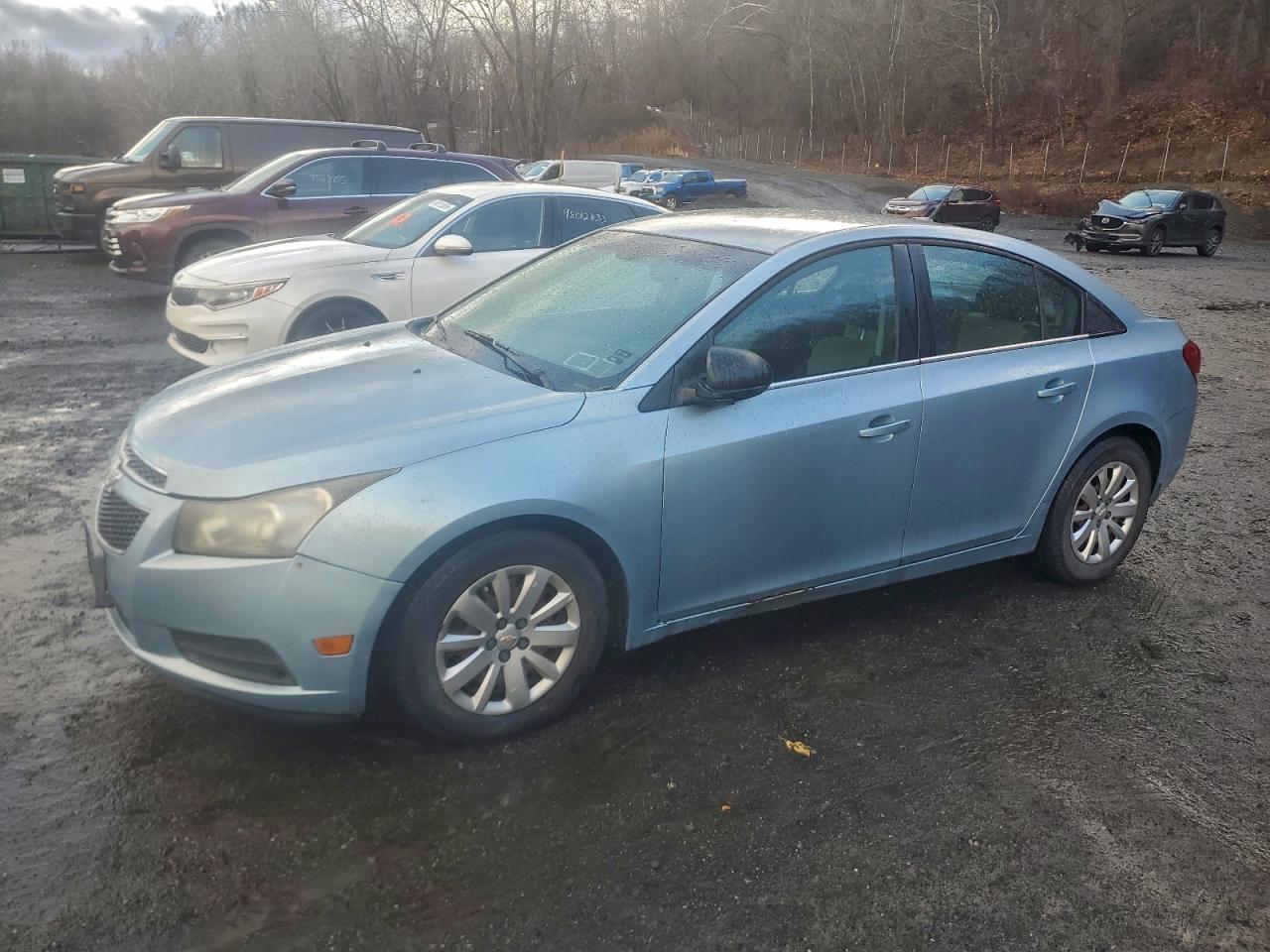 2011 CHEVROLET CRUZE