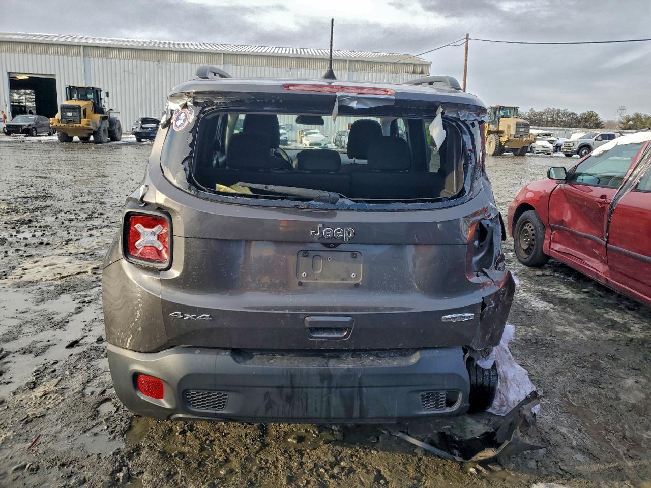 2019 JEEP RENEGADE LATITUDE photo 6