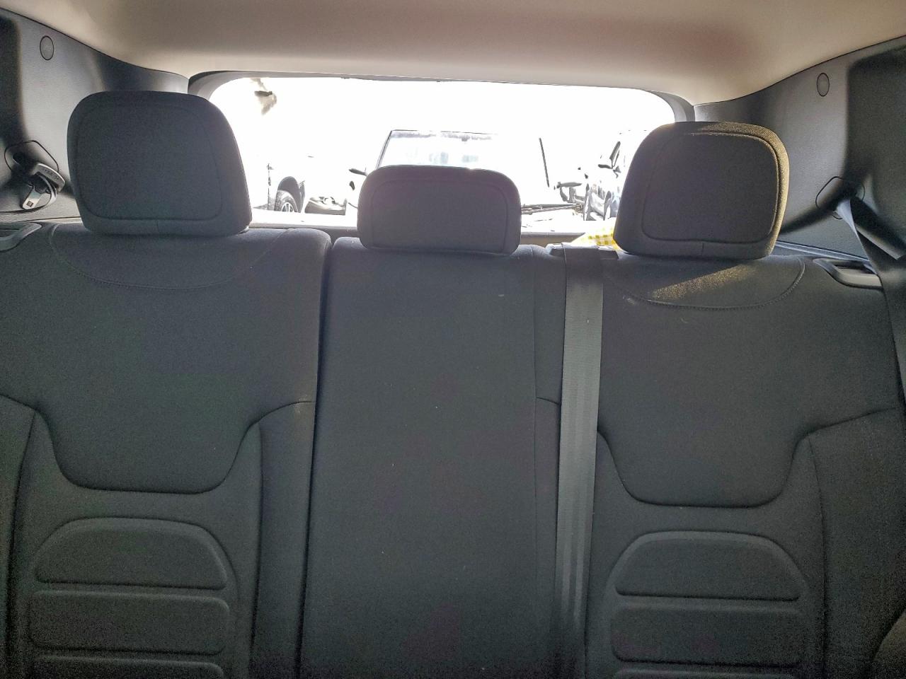 2019 JEEP RENEGADE LATITUDE photo 10