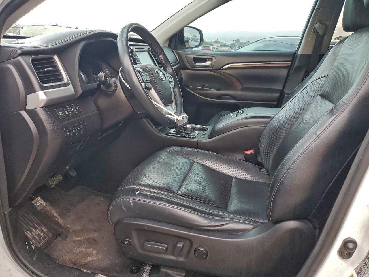 2016 TOYOTA HIGHLANDER HYBRID LIMITED photo 13