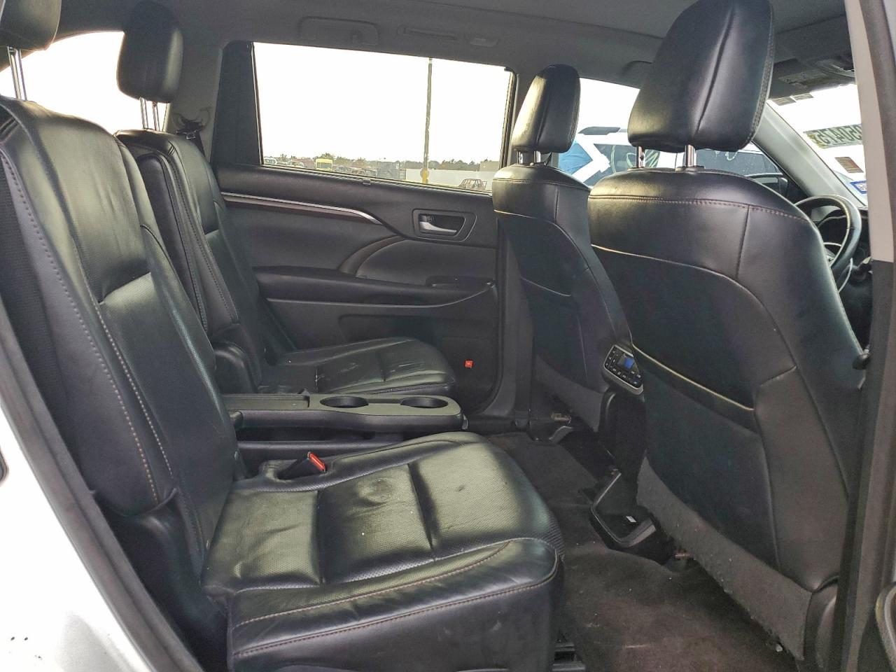 2016 TOYOTA HIGHLANDER HYBRID LIMITED photo 21