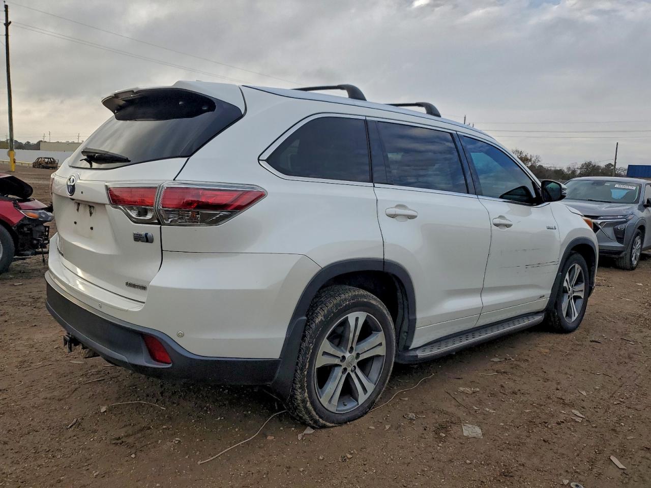 2016 TOYOTA HIGHLANDER HYBRID LIMITED photo 5