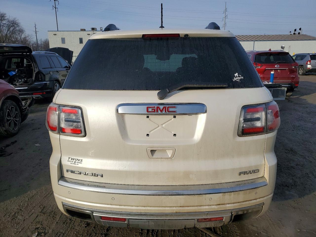 2014 GMC ACADIA DENALI photo 11